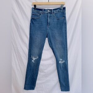 Express Medium Wash Denim Perfect High Rise Skinny Jean size 6